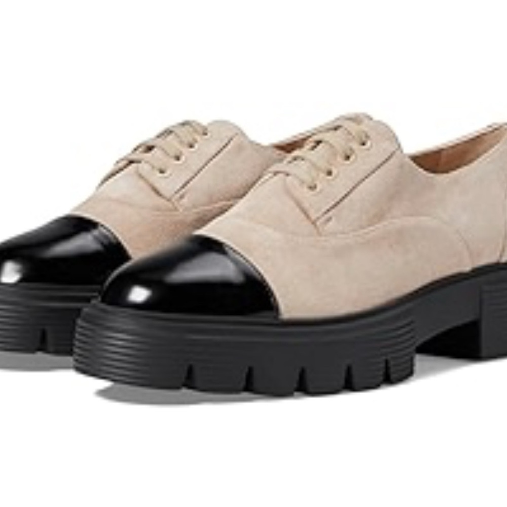 Stuart Weitzman Nolita lace up Oxfords BRAND NEW size 7